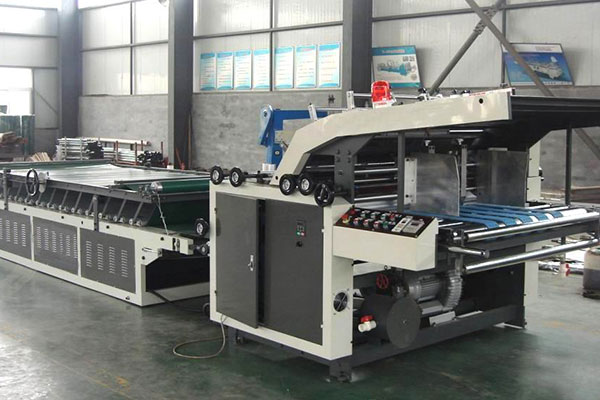 BZJ-Q2 SERIES SEMI-AUTO FLUTE LAMINATOR MACHINE