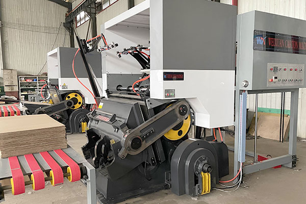 WX-CMB Series automatic feed die cutting creasing machine